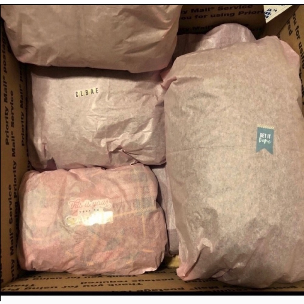 Mystery Clothes and shoes bundles!! Clothes size 2x-3x and shoe size 10